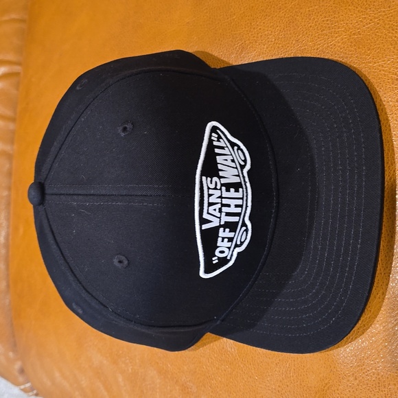 VANS SNAPBACK HAT - Picture 1 of 6
